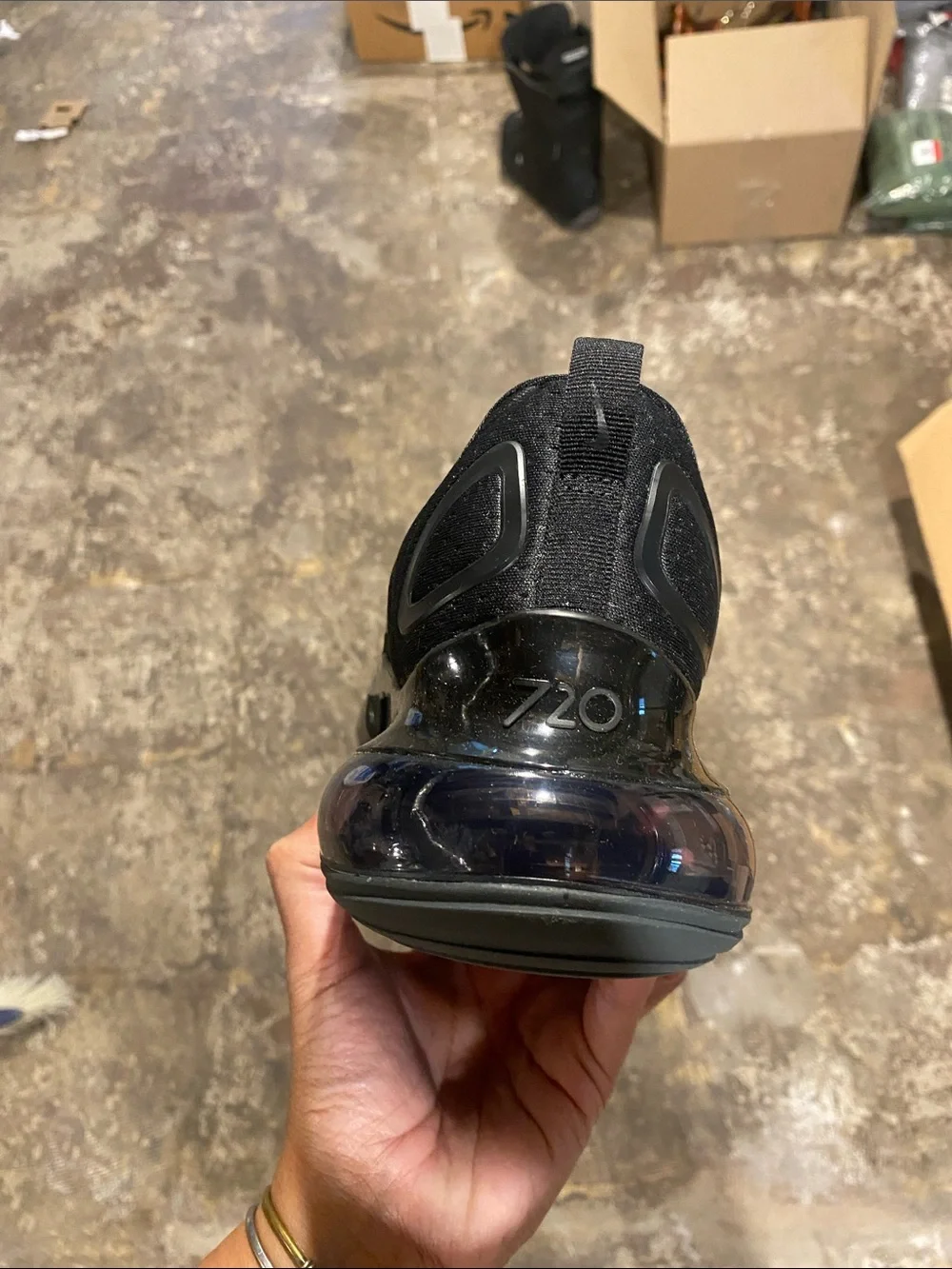 Nike Men's Black Air Max 720 Sneakers